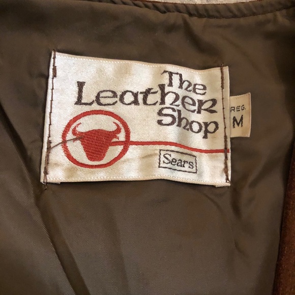 Vintage Leather Vest - Picture 3 of 3